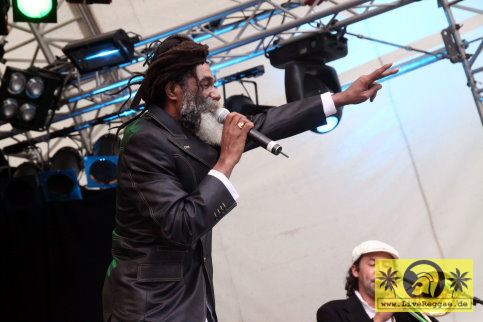 Don Carlos (Jam) and The Dub Vision Band 25. Summer Jam Festival - Fuehlinger See, Koeln - Green Stage 02. Juli 2010 (6).JPG